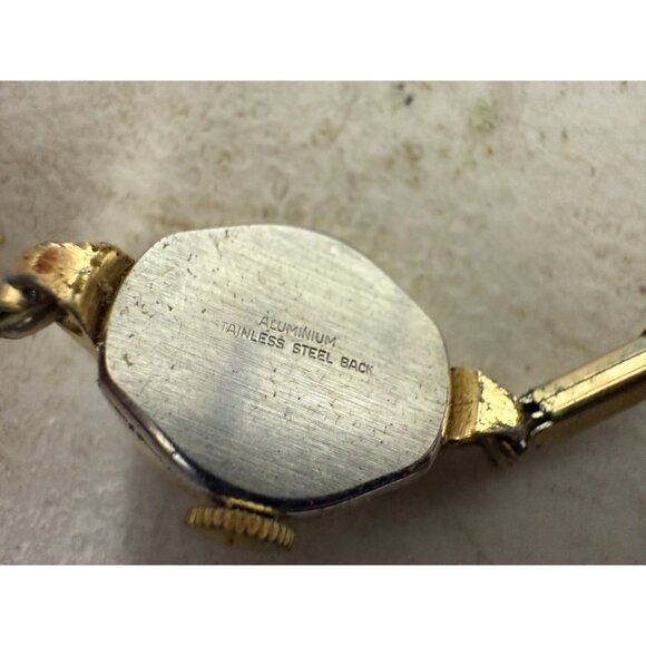 Vintage NORWOUD Anti-Shock 7 Jewels Mechanical Gold Tone Watch w/ Box - Picture 6 of 6